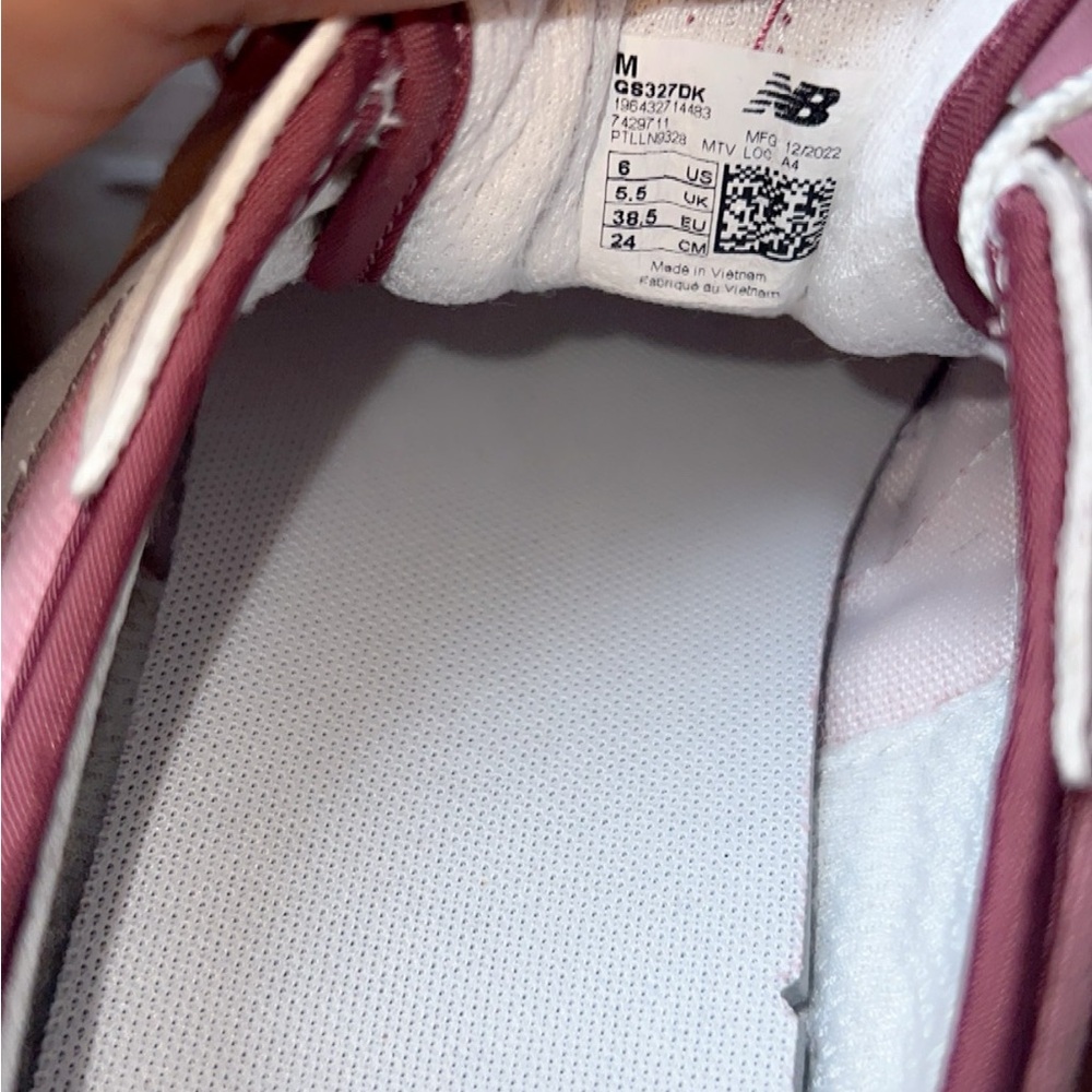 ❤️💕 327 New Balances - Picture 6 of 7